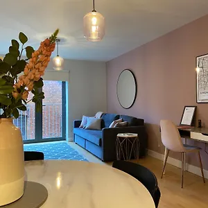 Apartment City Centre With Parking, Belfast